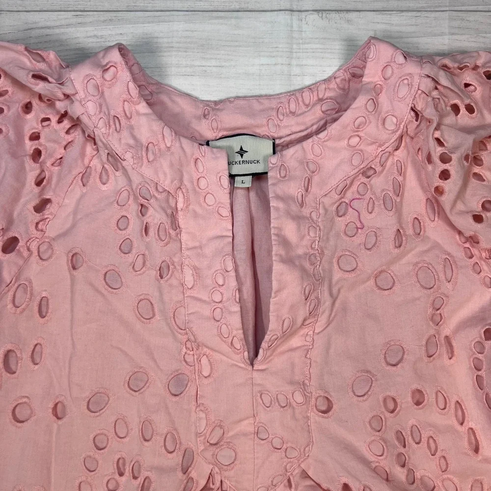 Tuckernuck Pink Salt Eyelet Finley‎ Flutter Sleeve Blouse Large Split Neck